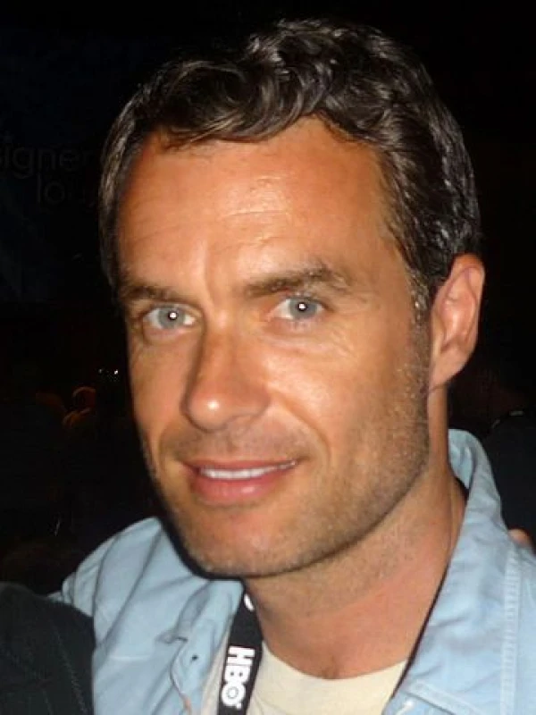 <strong>Murray Bartlett</strong>. Image by Greg Hernandez.