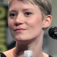 Mia Wasikowska