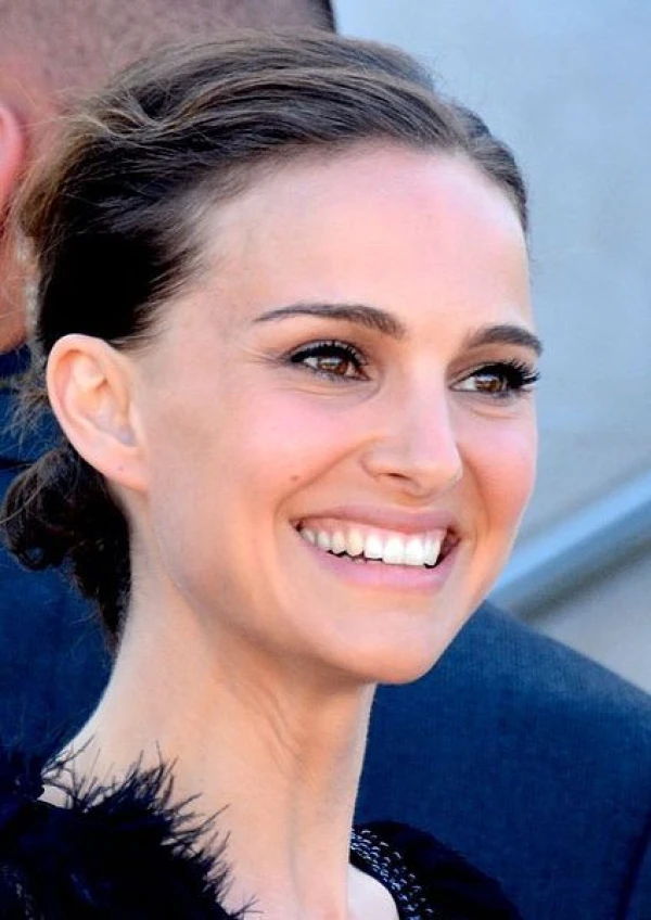 <strong>Natalie Portman</strong>. Image by Georges Biard.