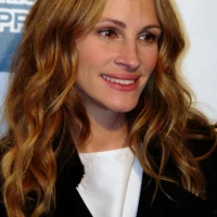 Julia Roberts