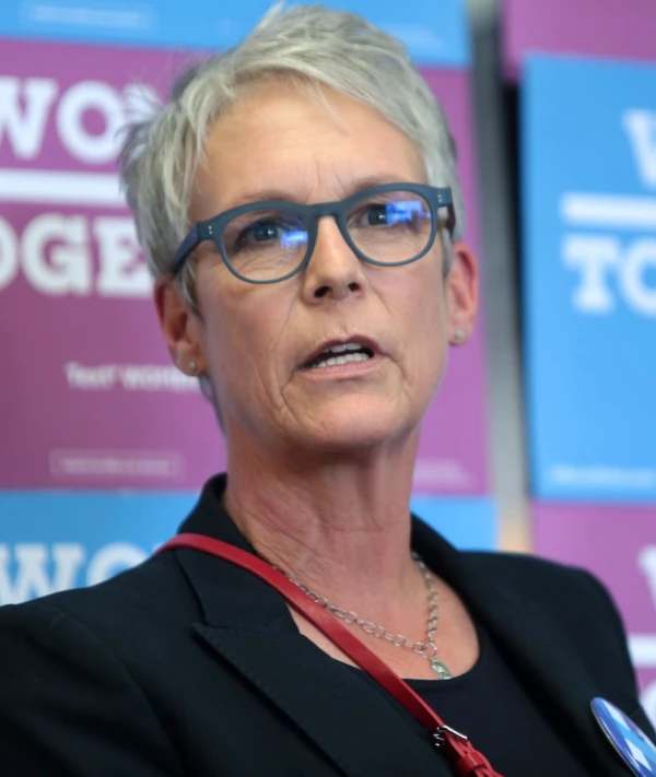 <strong>Jamie Lee Curtis</strong>. Image by Gage Skidmore.