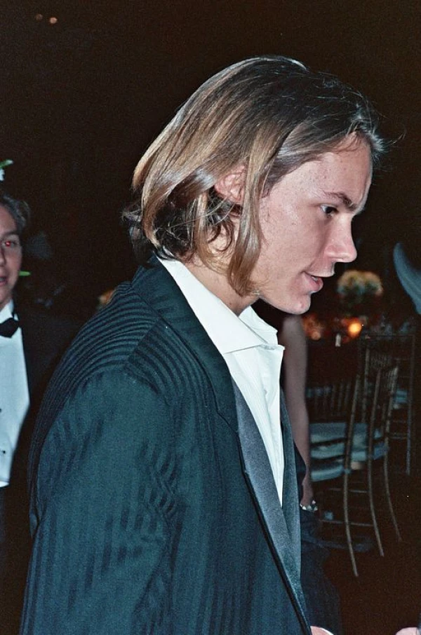 <strong>River Phoenix</strong>. Image by Alan Light.